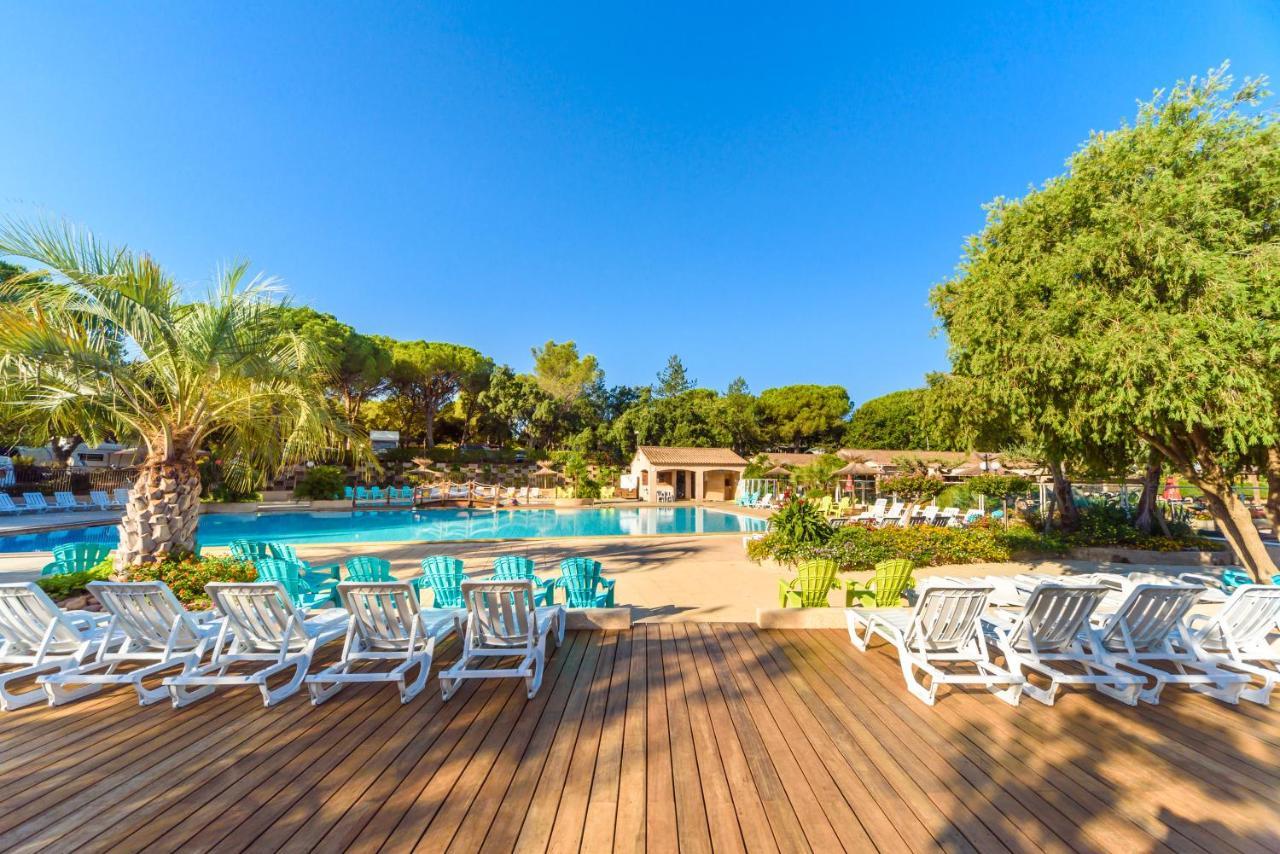 3 Bedroom Chalets Camping Lei Suves - Joycasa Рокбрюн-сюр-Аржан Экстерьер фото