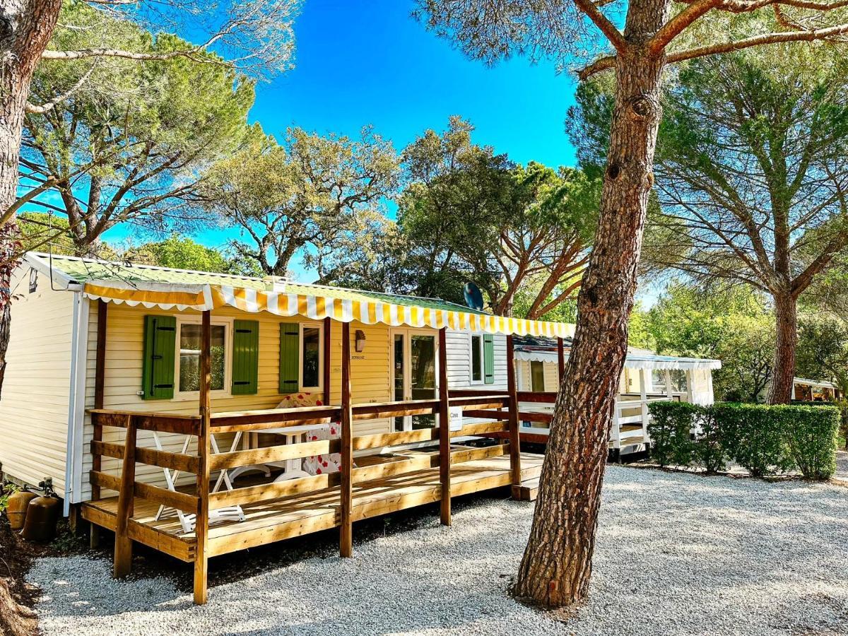3 Bedroom Chalets Camping Lei Suves - Joycasa Рокбрюн-сюр-Аржан Экстерьер фото